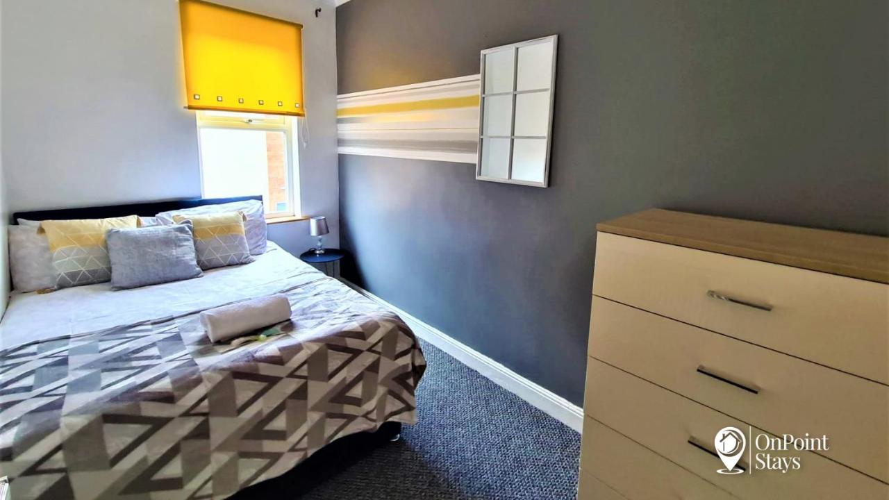 Lovely Spacious 5 Bedroom Home Near Chester City Centre מראה חיצוני תמונה