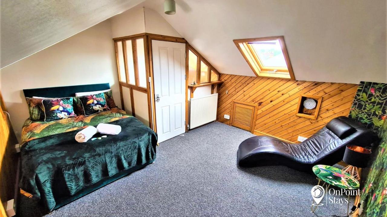 Lovely Spacious 5 Bedroom Home Near Chester City Centre מראה חיצוני תמונה